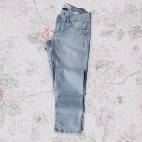 Garage Stretch Low Rise Denim Jeggings- Size 1 - Picture 9 of 10